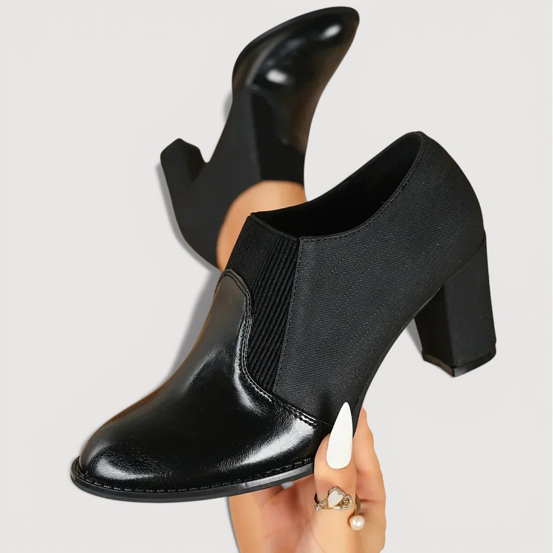 Crisilyn – Vintage Block Heels