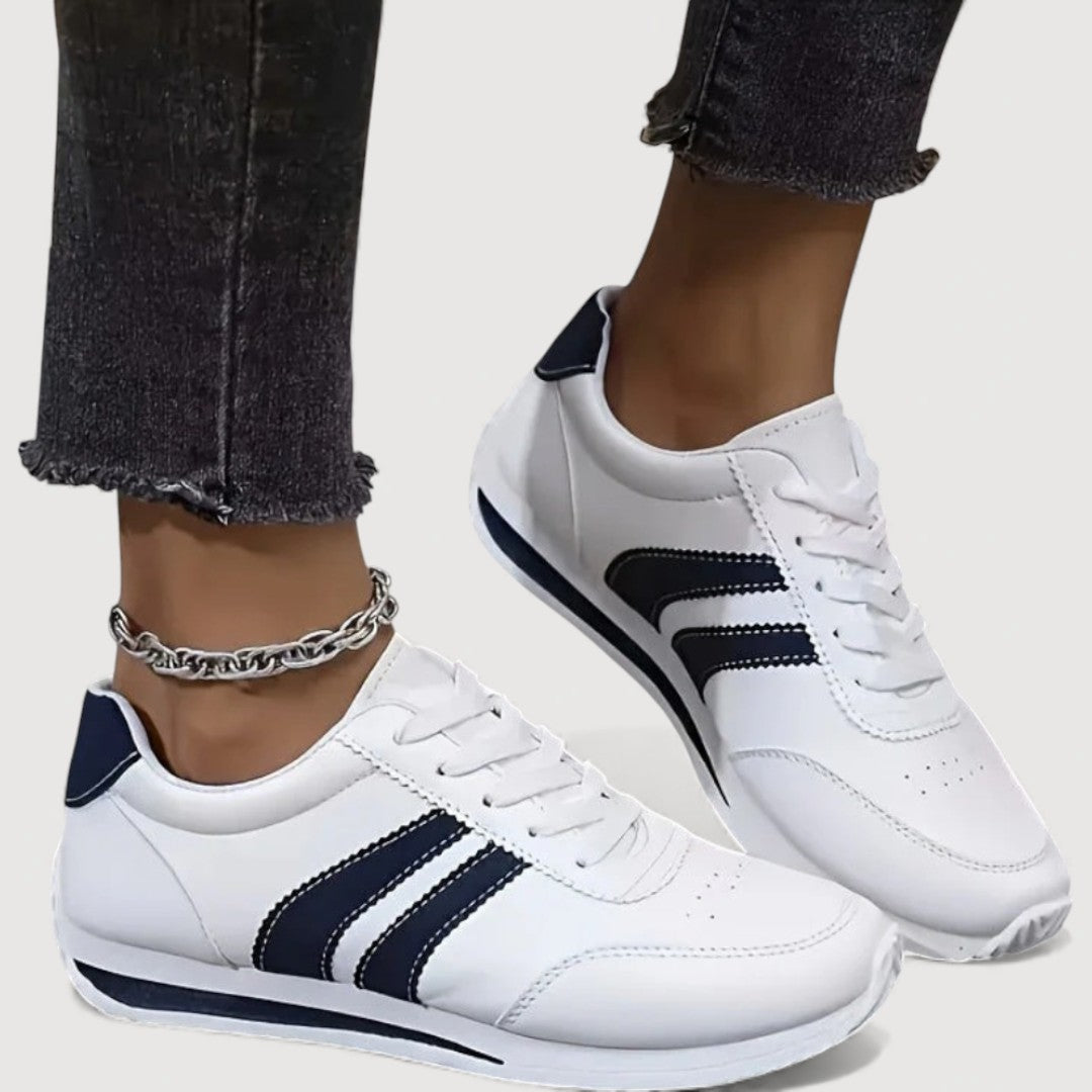 Lesley – Orthopaedic Trainers