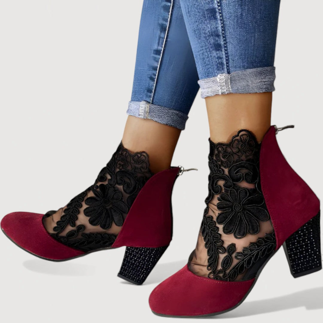 Zariah – Elegant Lace Heels