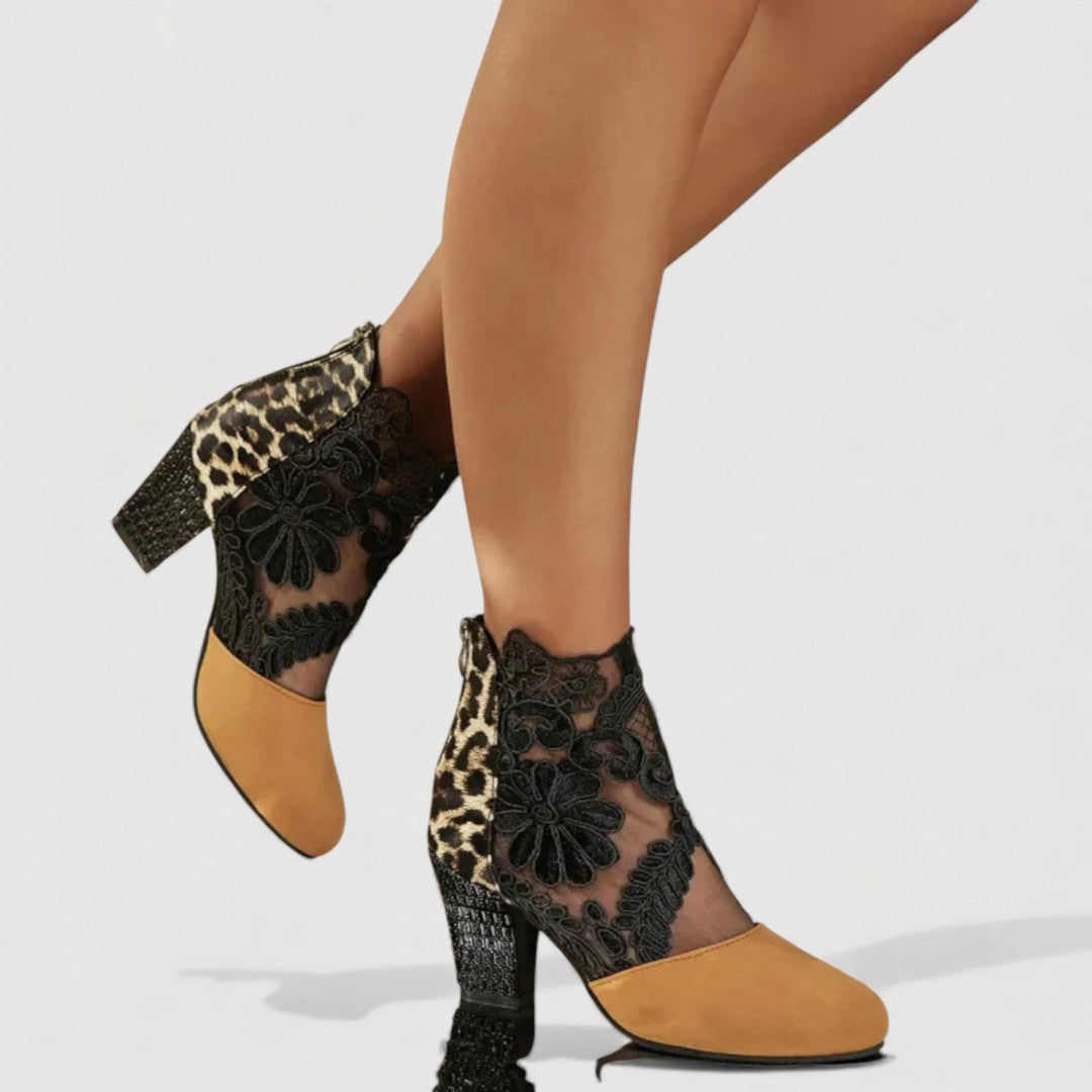 Zariah – Elegant Lace Heels