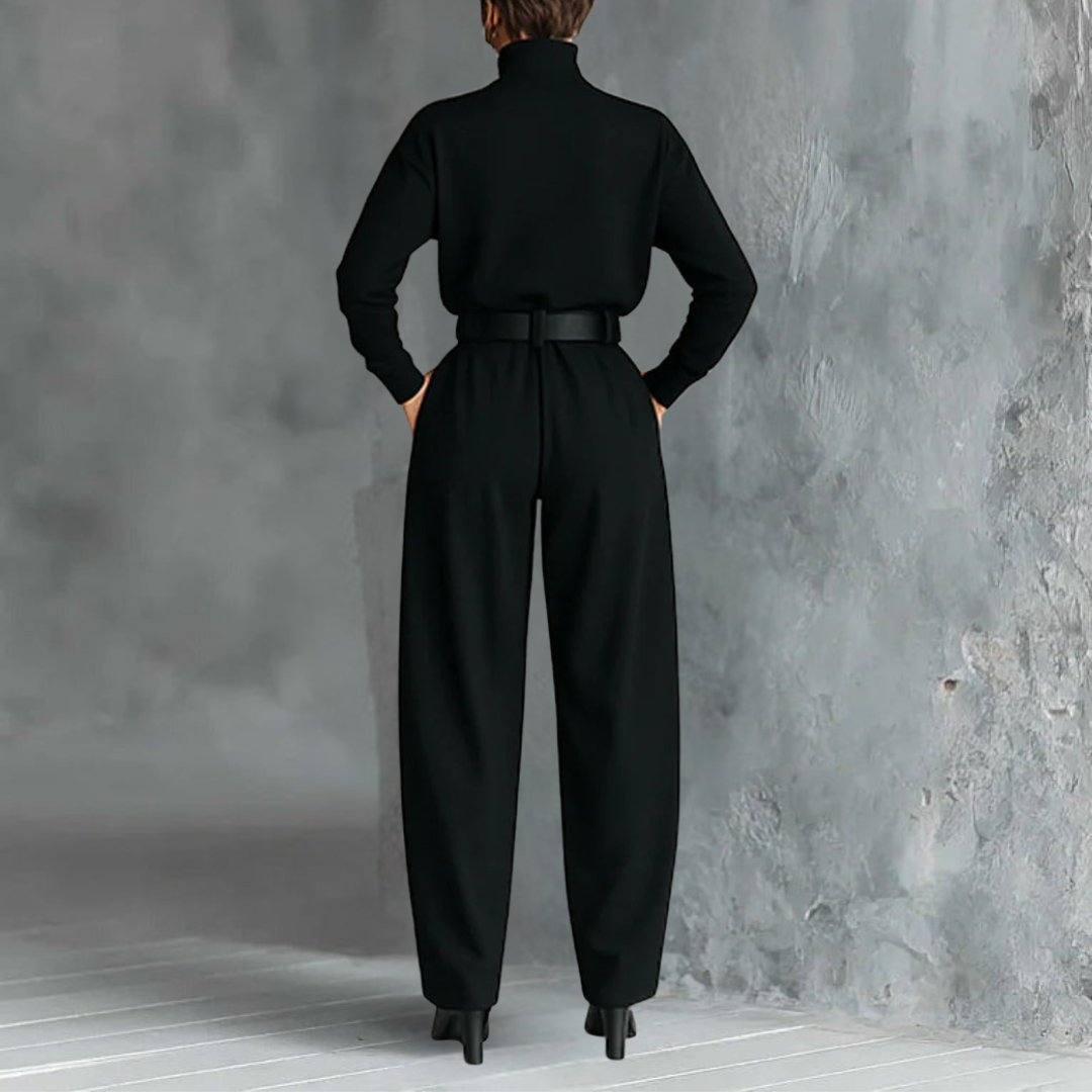 Juliet | Turtleneck Top & Straight-Leg Trousers Set