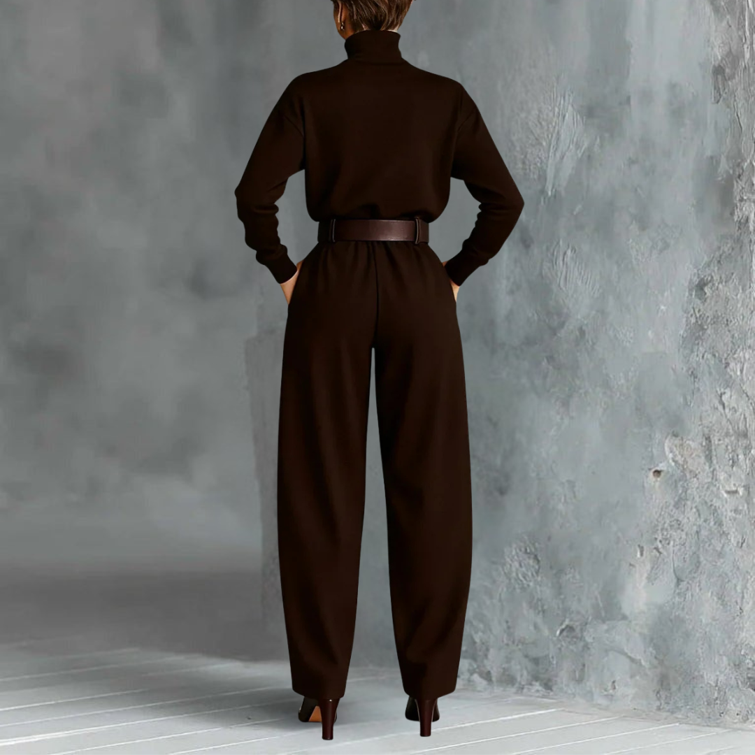 Juliet | Turtleneck Top & Straight-Leg Trousers Set